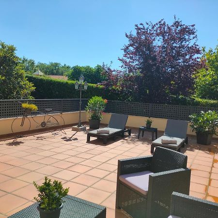 Loft Abantos - 120M2 Mas Terraza Y Jardin Independiente San Lorenzo de El Escorial Luaran gambar