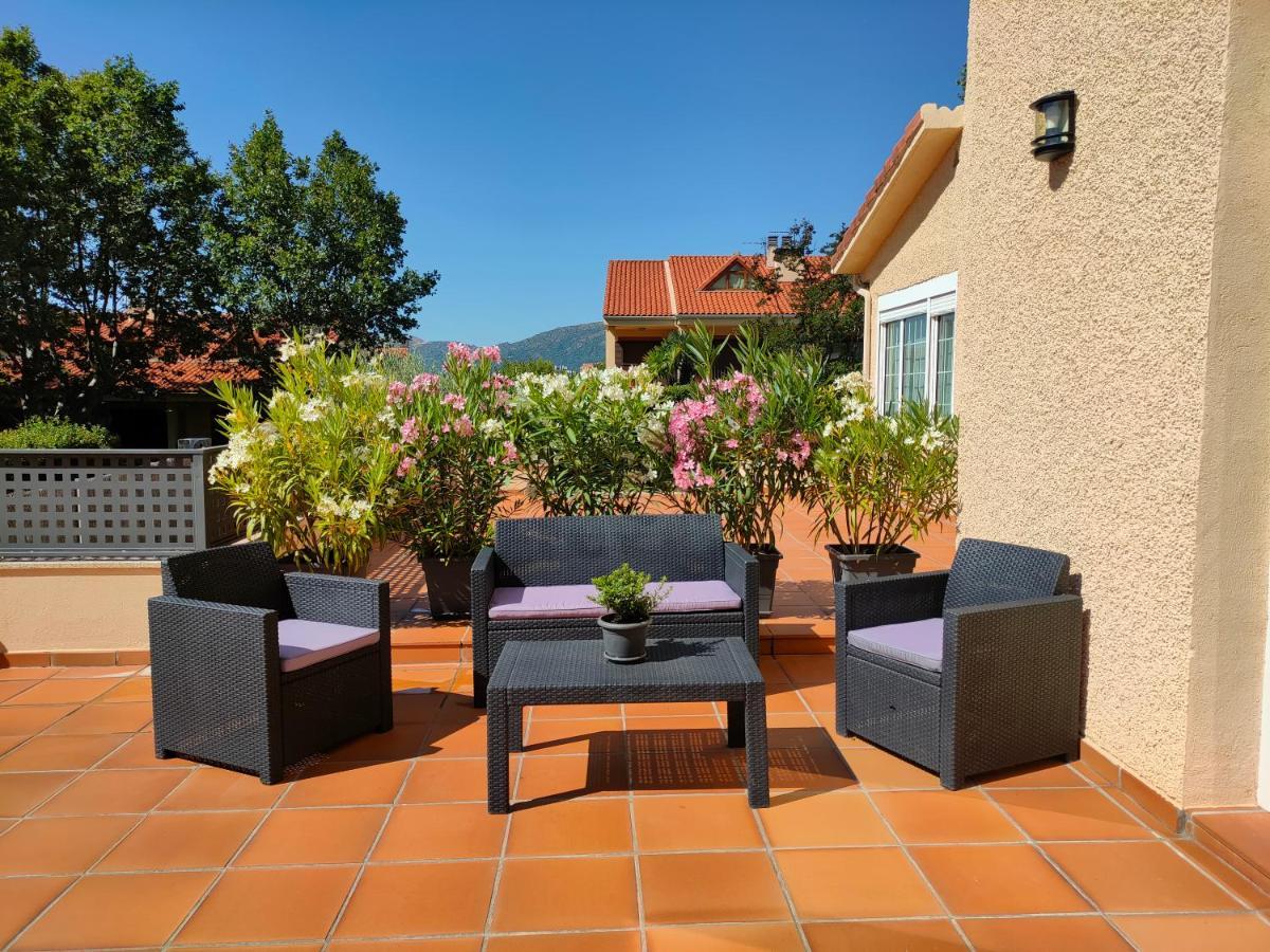 Loft Abantos - 120M2 Mas Terraza Y Jardin Independiente San Lorenzo de El Escorial Luaran gambar