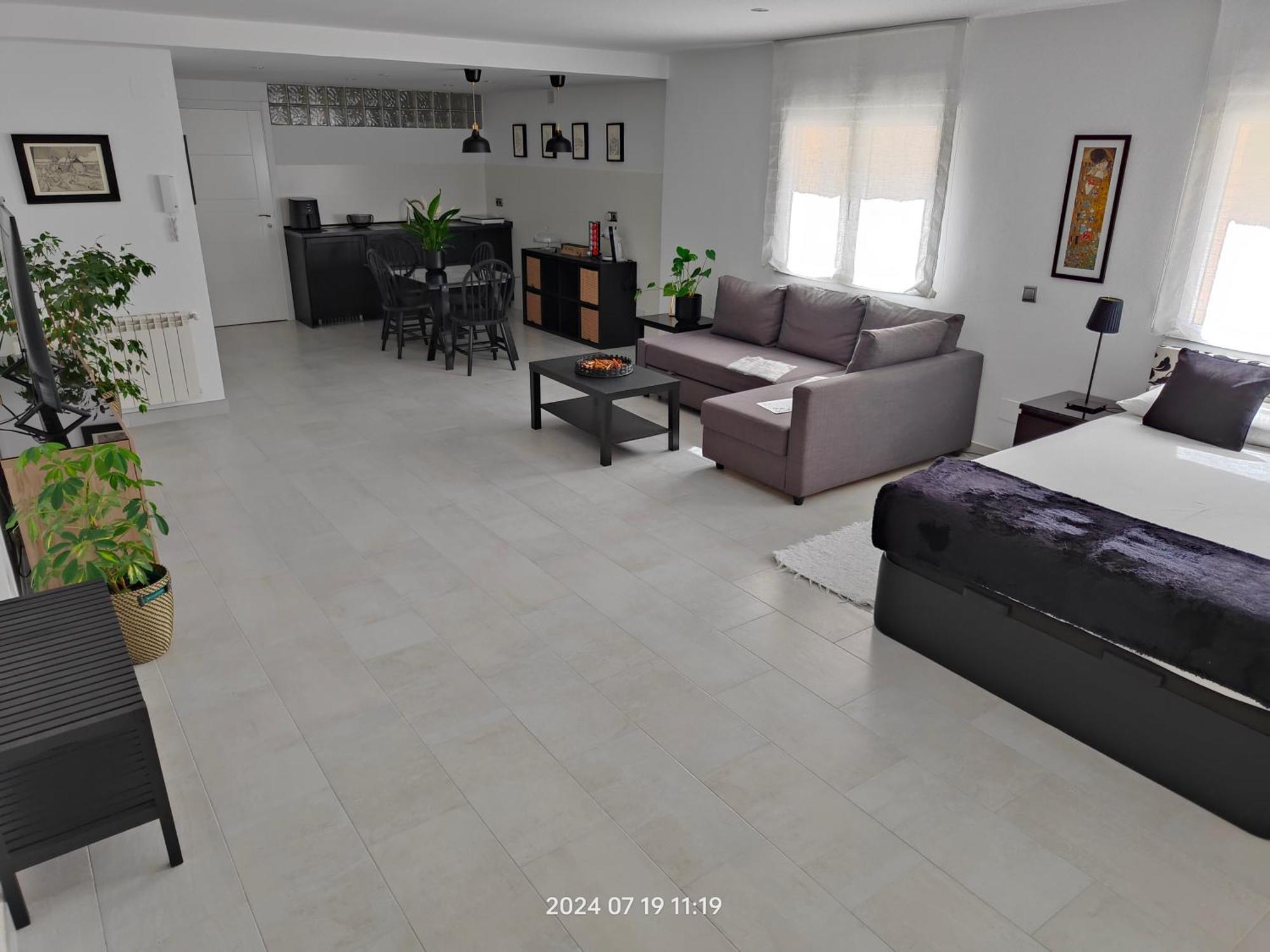 Loft Abantos - 120M2 Mas Terraza Y Jardin Independiente San Lorenzo de El Escorial Luaran gambar